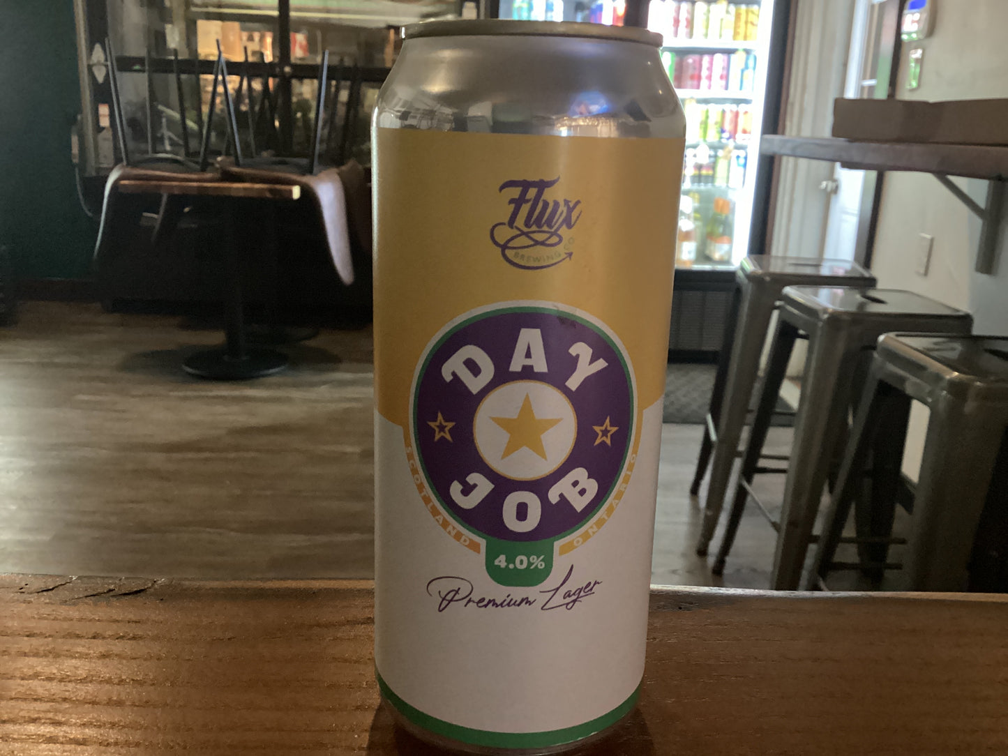 FLUX DAY JOB PREMIUM LAGER 473 ML