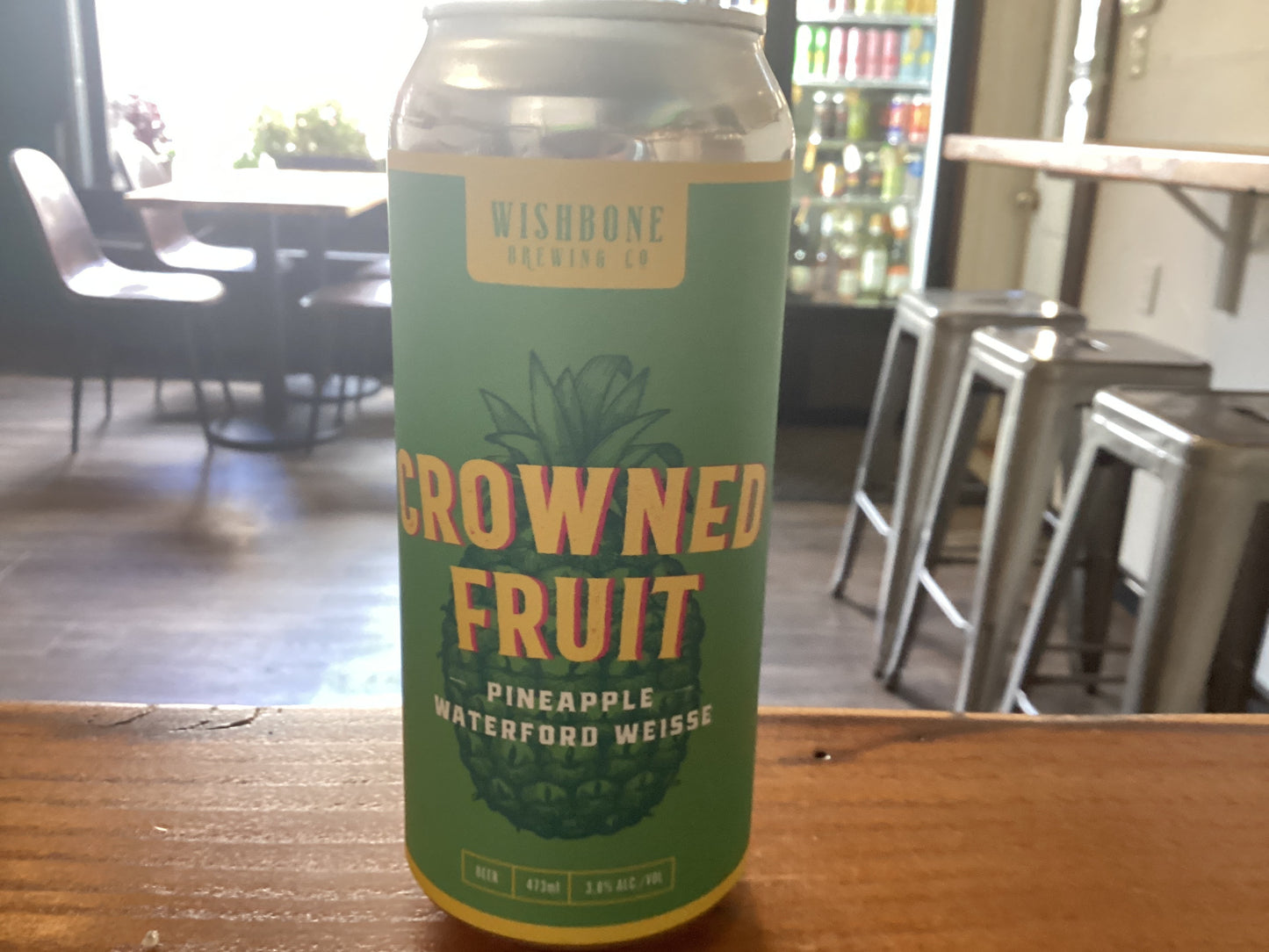 WISHBONE CROWNED FRUIT PINEAPPLE WEISSE 473 ML